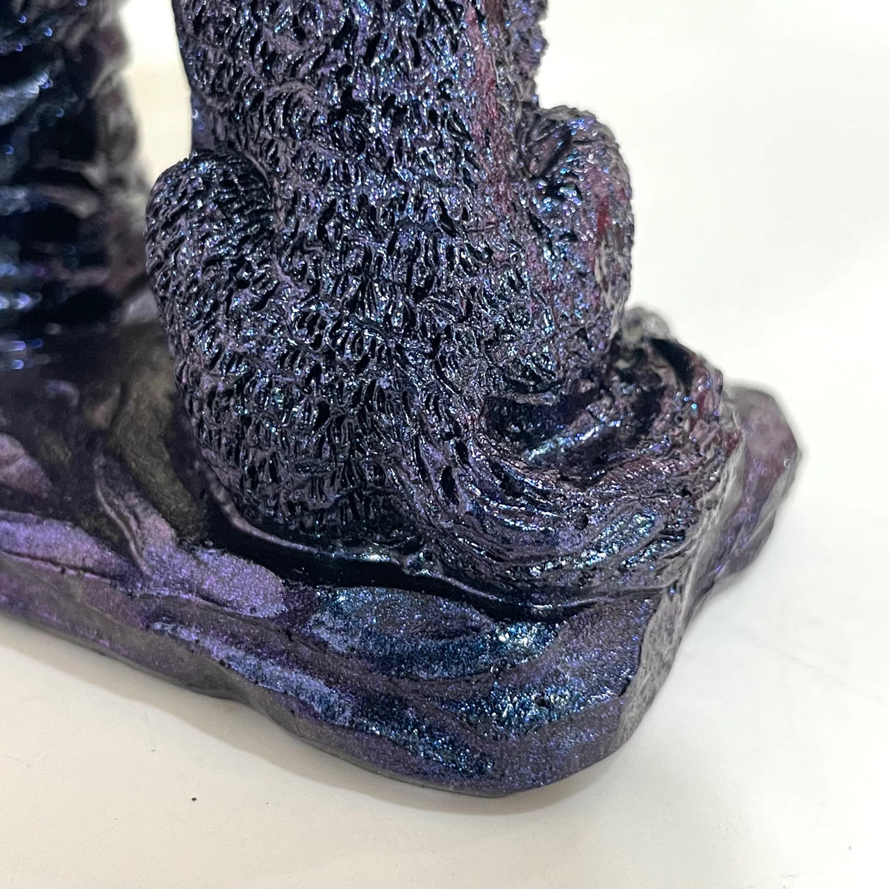 2PCS Two Wolf Stand Black Blue Healing Stone Home Decoration For Crystal Ball From IG Crystal