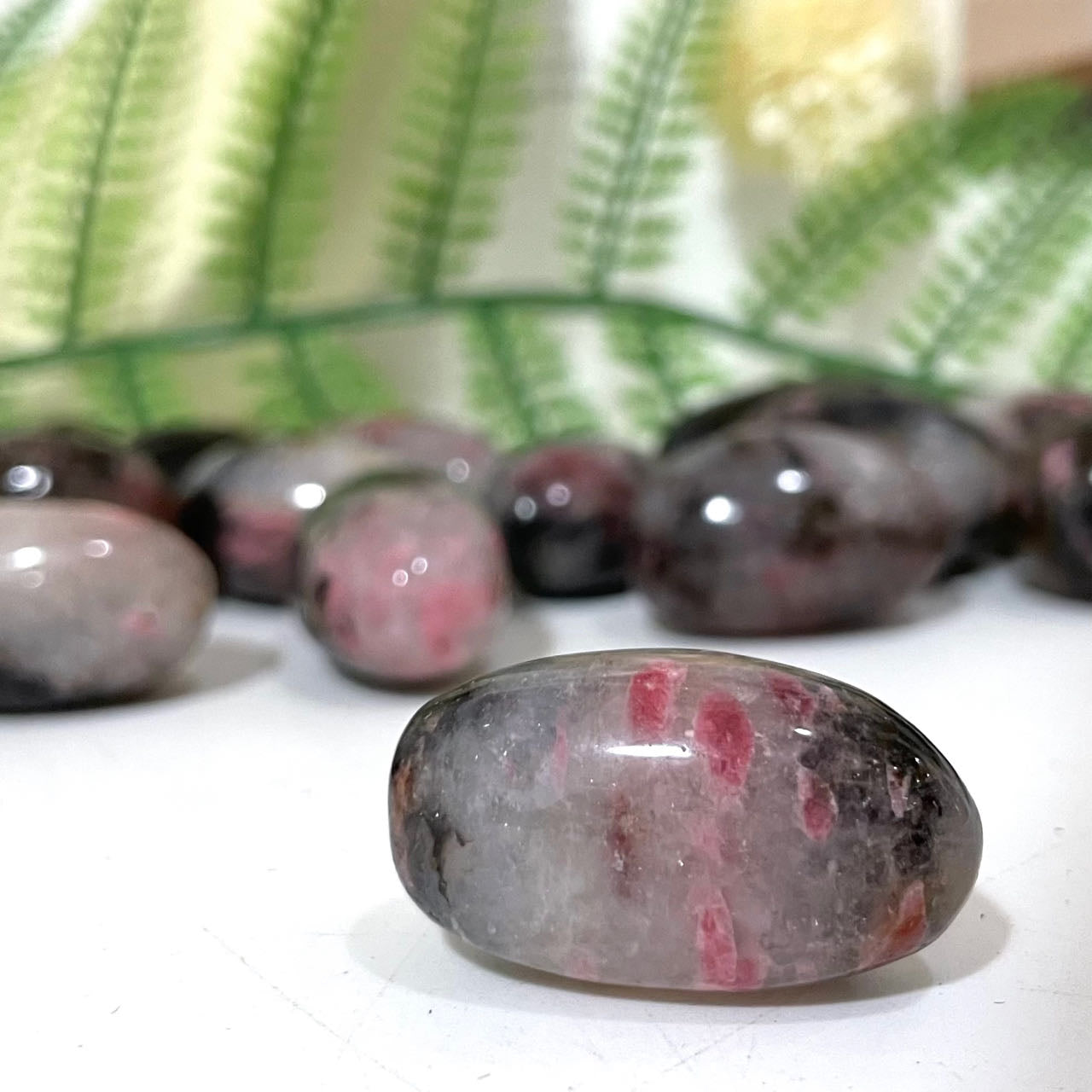 25~30PCS Pink Black Rhodonite Oblong Shape Natural Stone Crystal Healing Power Energy Gifts From IG Crystal