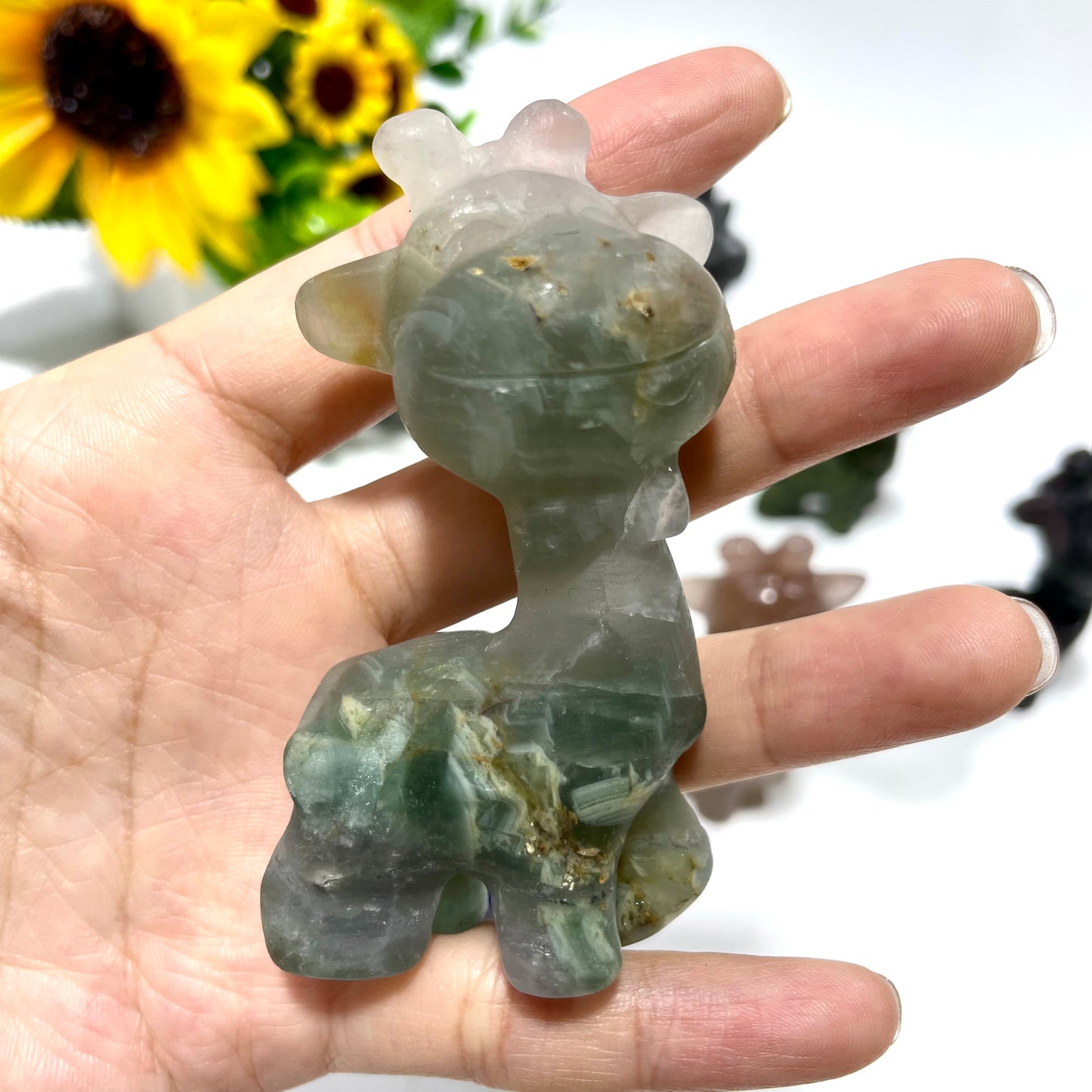2 Counts Different Materials Deer Crystal Carving Healing Stones Natural Stone Chakra Balancing Reiki Home Office Decor From IG Crystal
