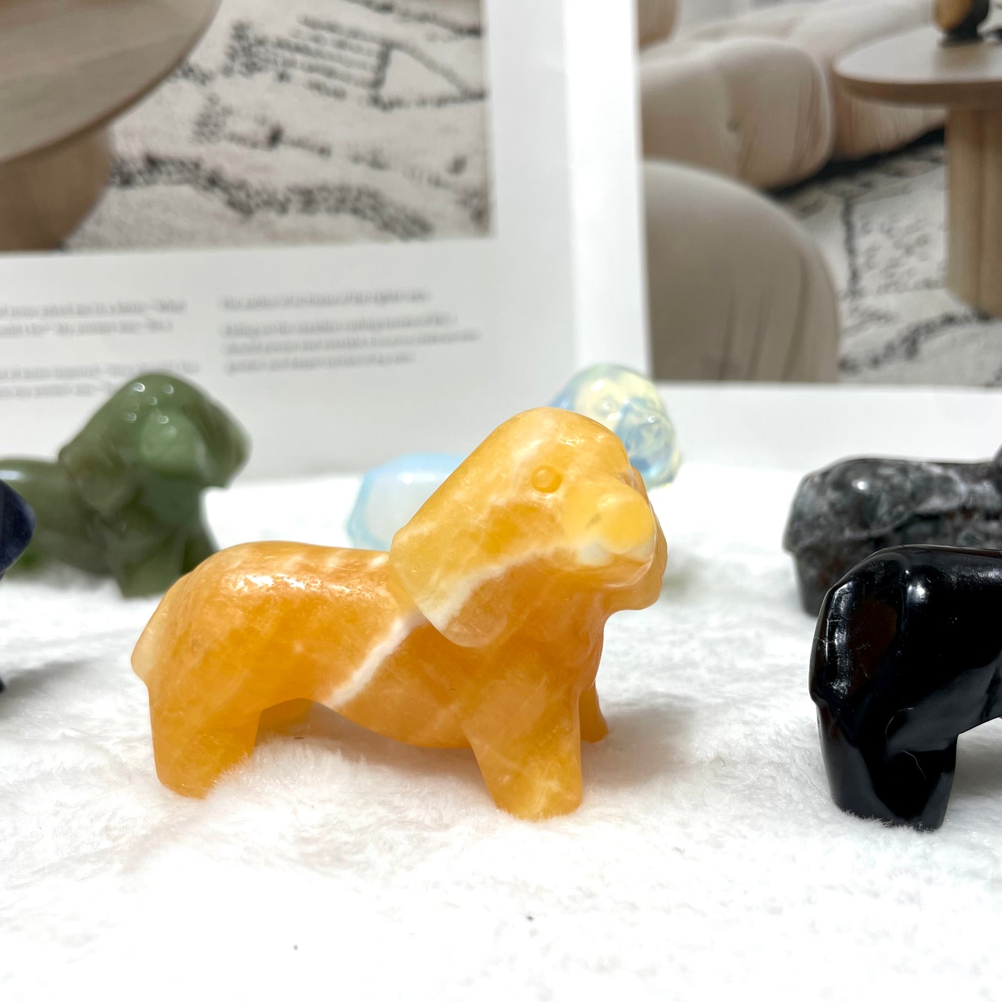 3 Counts Different Materials Dog Crystal Carving Healing Stones Natural Stone Chakra Balancing Reiki Home Office Decor From IG Crystal