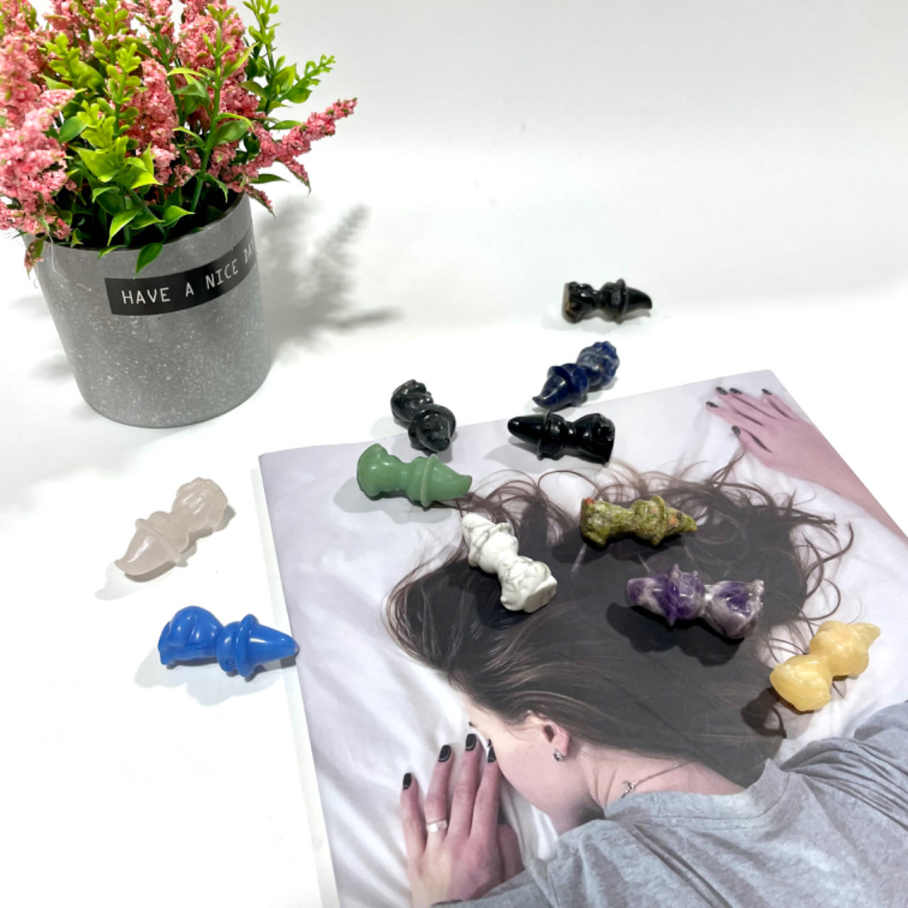 3 Counts Various Materials Halloween Ghost Cat Crystal Carving Healing Crystal Gem Reiki Healing Home Decor Crystal Jewelry Shop Pretty Crystals From IG Crystal