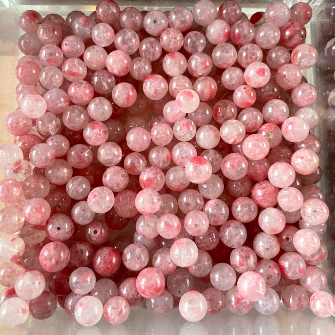 【VIP】8 Spoons Crystal Beads With Spacer Needle DIY Bracelets Moonstone Sunstone Crakle Amethyst Green Garden Quartz Rose Quartz Rainstone Citrine Rainbow Fluorite Copper Rutile Black Flower Agate Black Tiger Eye Black Tourmaline and so on