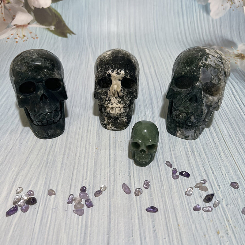 moss agate skull high quality, low price, many kinds of materials